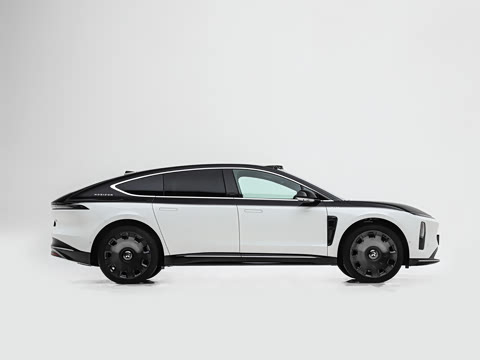 2025�� 102kWh ��ƽ���ر��
