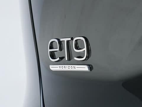 2025�� 102kWh ��ƽ���ر��