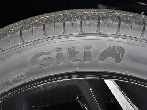 2026�� 240Ultra��ΪǬ��ADS SE��