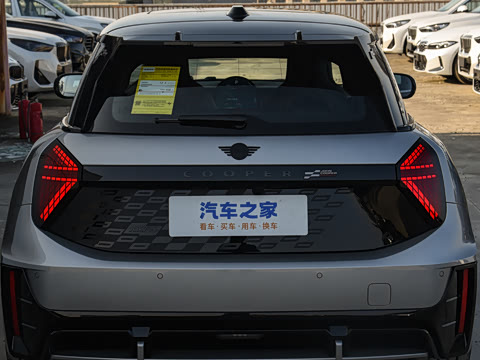 2025�� �Ŀ� JOHN COOPER WORKS