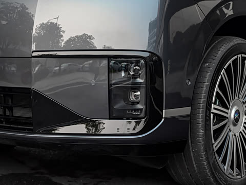 2026�� ���� 750����Ultra�콢��