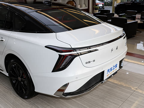 2026�� 2.0T ���а�