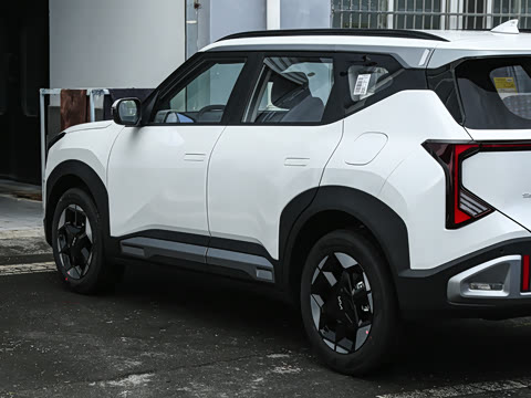 2027�� 1.5T ������