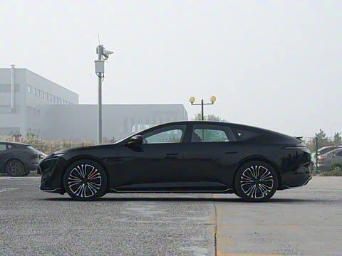 2026�� Ultra ���������