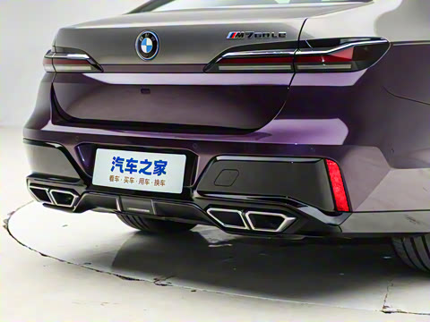 2023�� M760Le xDrive