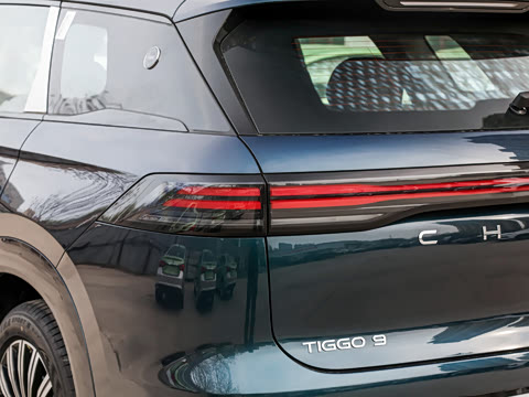 2027�� 2.0T ˫������������