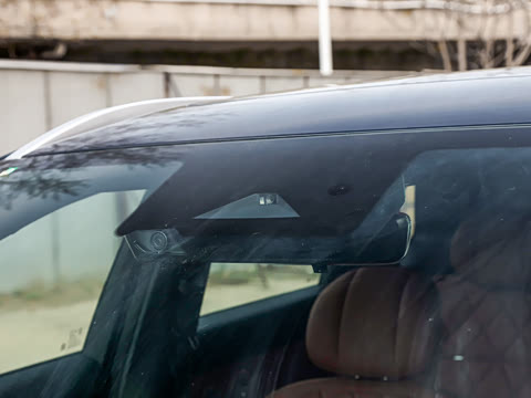 2027�� 2.0T ˫������������