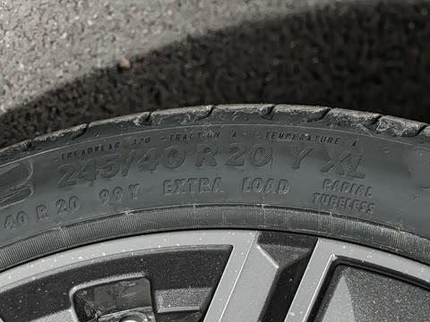 2026�� �Ŀ� 530Li ������ M�˶���װ