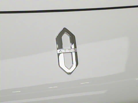 2025�� ����   Ultra ������