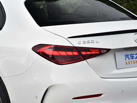 2026�� �Ŀ� C 260 L �ҹ�˶���