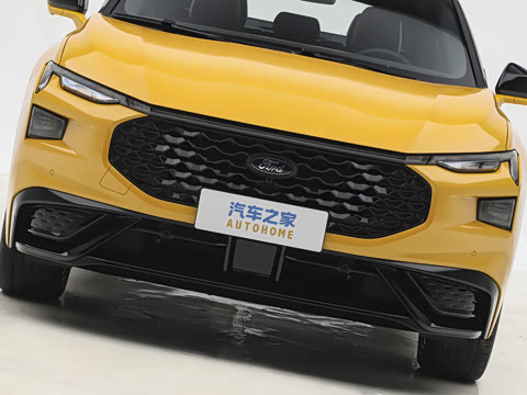2026�� 2.0T EcoBoost  E �춯  �˶��� ST-Line