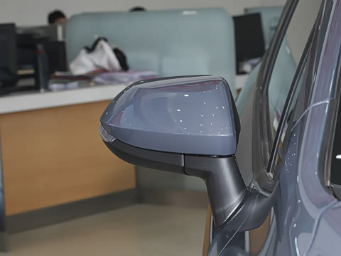 2026�� 1.8L ˫�� ��Ӣ��