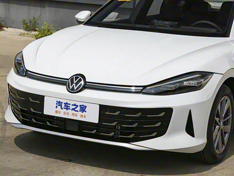 2026�� ���L 300TSI �趯��