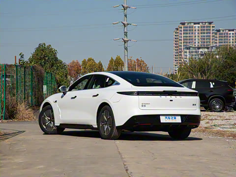 2025�� ���� ������ 70kWh