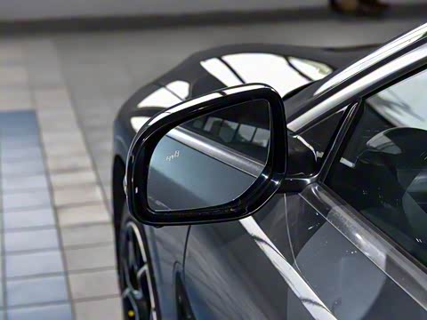 2026�� ������������� 730������