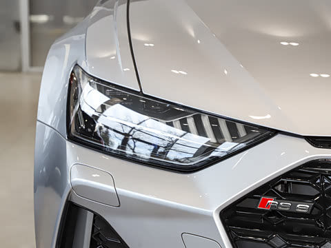 2025��  RS 6 4.0T Avant performance