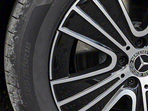 2025�� �Ŀ� E 260 L