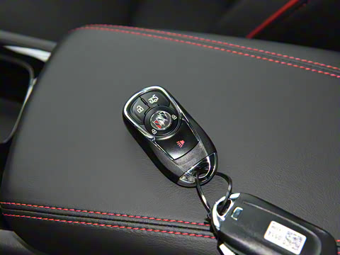 2021�� GS 28T ��Ӣ��