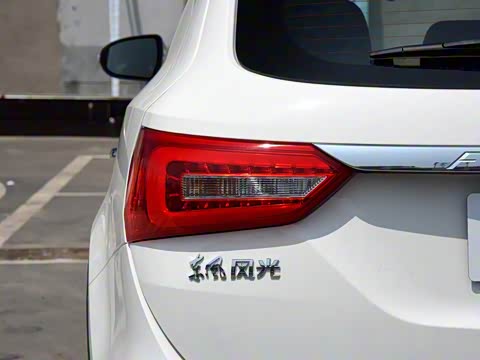 2016�� 1.8L �ֶ�������