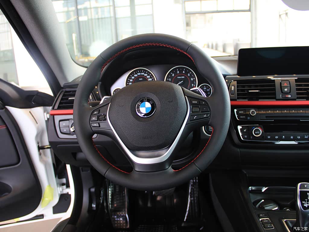 宝马(进口) 宝马4系 2016款 430i xdrive 设计套装型 中控方向盘 已经