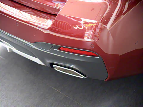 2021�� �Ŀ� 525Li M�˶���װ