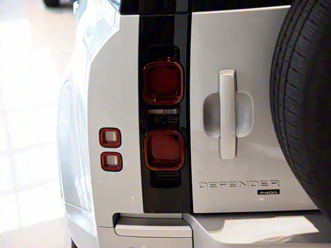 2022�� 90 3.0T P400 XS