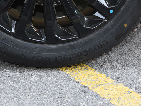 2021�� 400T �������