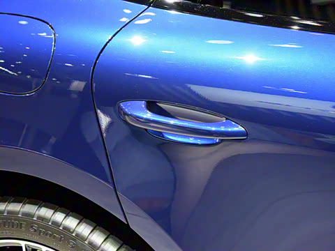 2022�� Macan 2.0T