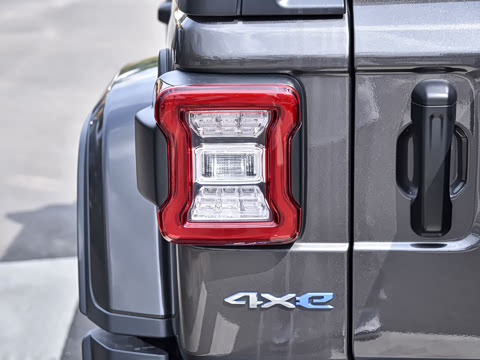 2021�� ���� 2.0T 4xe ������