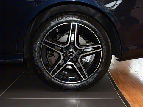 2021�� �Ŀ� E 260 ʱ�����˶���