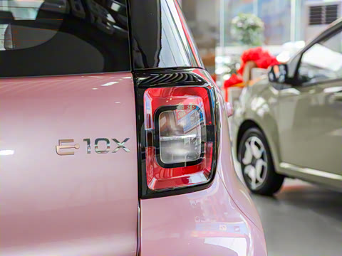 2021�� 302km ������ 30.2kWh