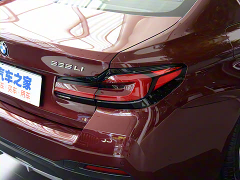 2021�� �Ŀ� 525Li M�˶���װ