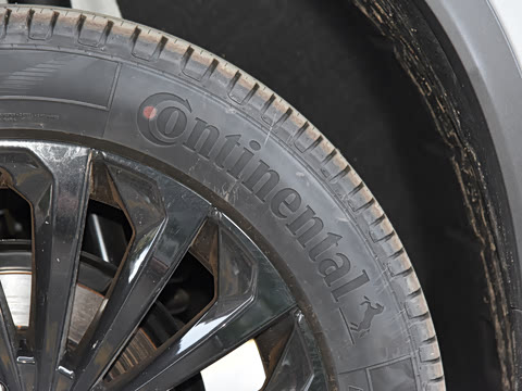 2021�� 400T �������