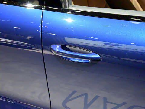 2022�� Macan 2.0T