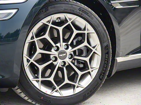 2021�� 2.5T �����콢��