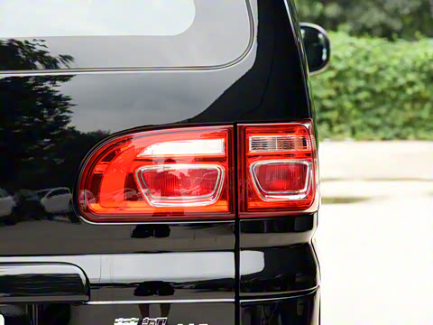 2022�� �ܶ��� M5L 1.6L ������ 9��