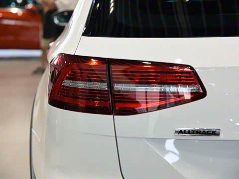 2017�� 380TSI �������а�