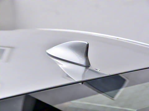 2021�� 300h F SPORT