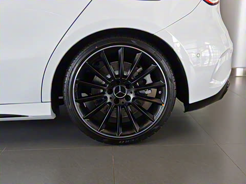 2020�� �Ŀ� AMG A 35 4MATIC