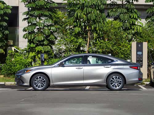 【图】雷克萨斯es 2021款 260 卓越版报价_图片_雷克萨斯_汽车之家