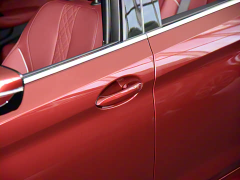 2021�� �Ŀ� 525Li M�˶���װ