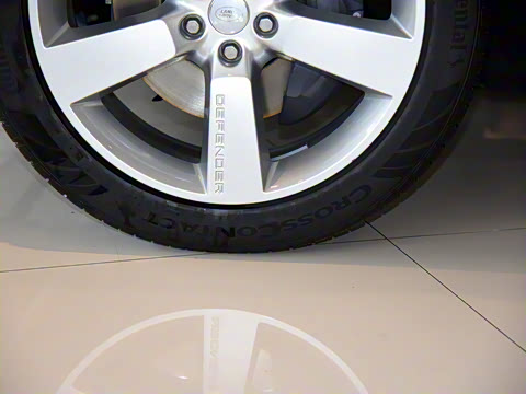 2022�� 90 3.0T P400 XS