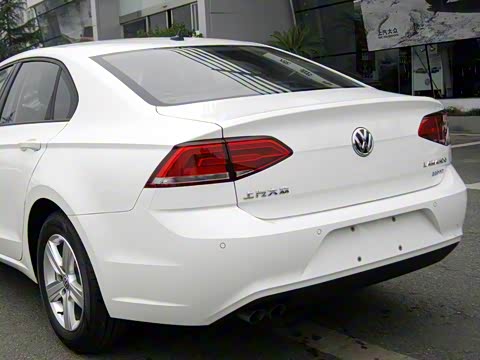 2018�� 230TSI �ֶ����а�