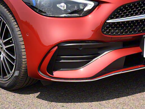 2022�� C 260 L �˶���