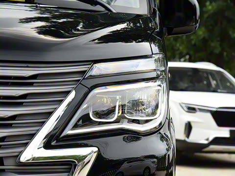 2022�� �ܶ��� M5L 1.6L ������ 9��