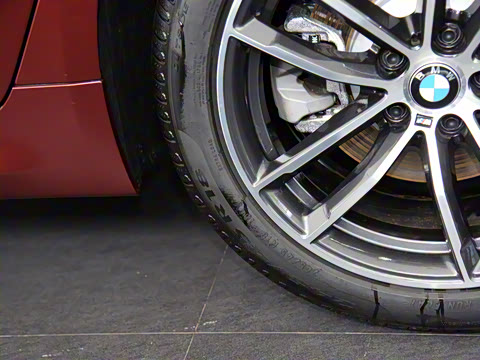 2021�� �Ŀ� 525Li M�˶���װ