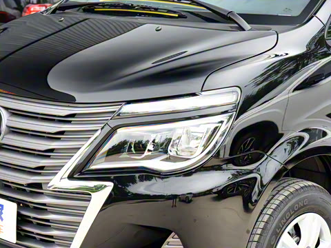 2022�� �ܶ��� M5L 1.6L ������ 9��