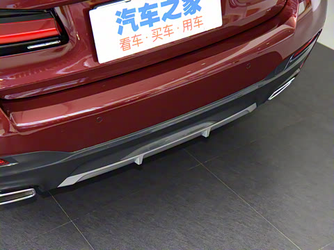 2021�� �Ŀ� 525Li M�˶���װ