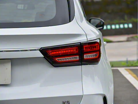 2021��  1.5T �ֶ���Ӣ�� 7��