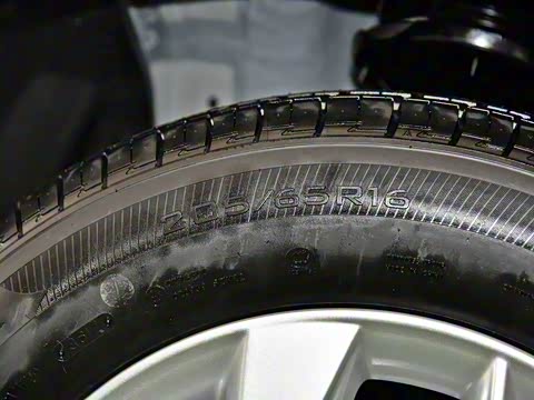 2018�� 1.5L �ֶ���׼�� ��V